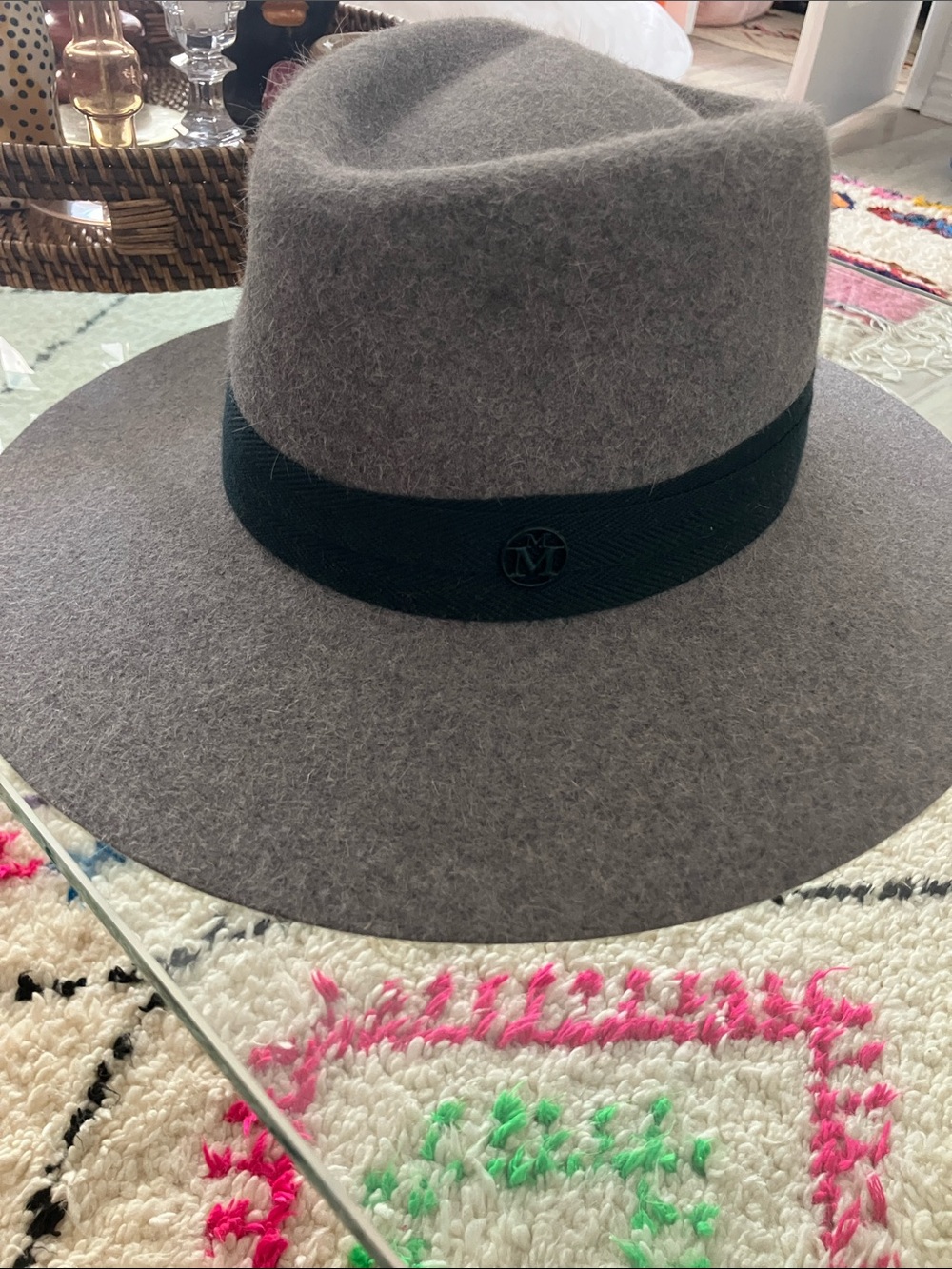 Wool Felt Wide Brim Fedora Hat in Gray